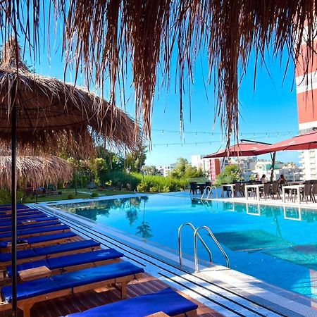 Olivia'S Hill Resort Kryemëdhej Dış mekan fotoğraf