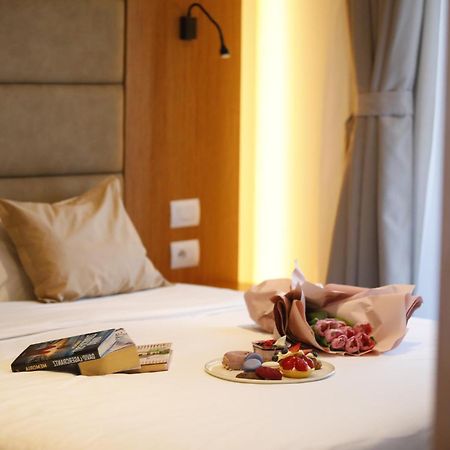 Olivia'S Hill Resort Kryemëdhej Dış mekan fotoğraf