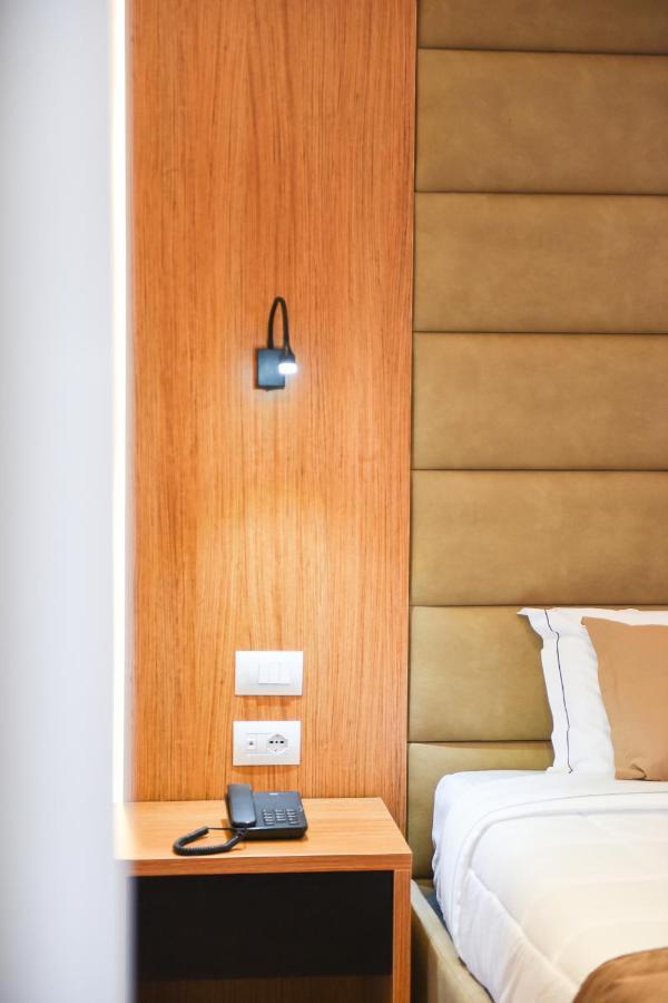 Olivia'S Hill Resort Kryemëdhej Dış mekan fotoğraf