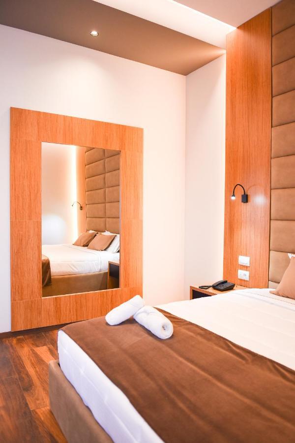 Olivia'S Hill Resort Kryemëdhej Dış mekan fotoğraf