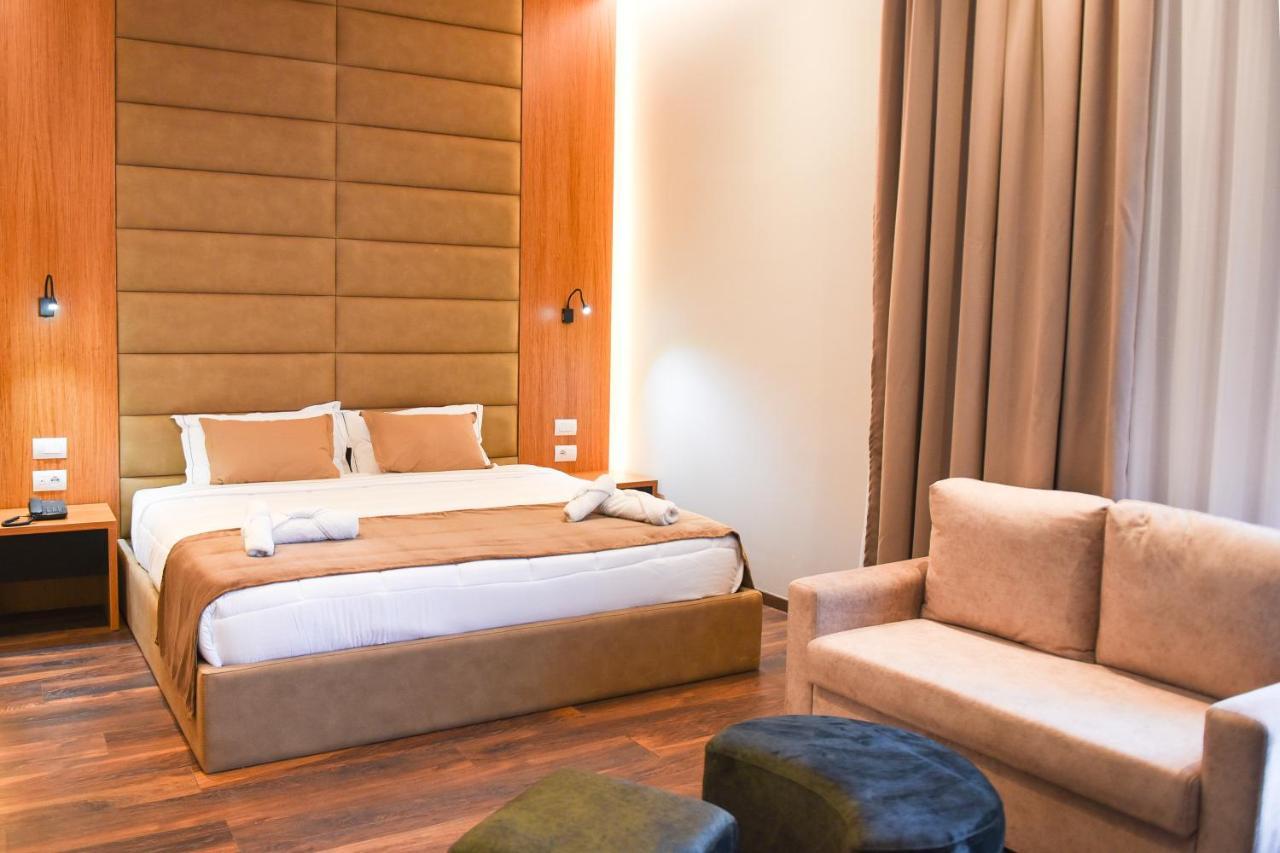 Olivia'S Hill Resort Kryemëdhej Dış mekan fotoğraf