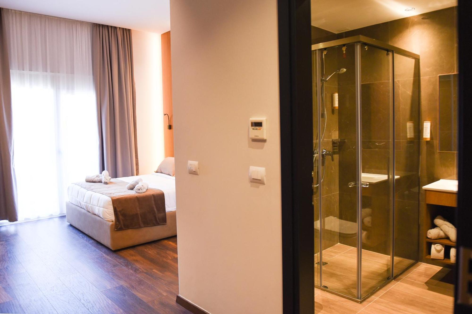 Olivia'S Hill Resort Kryemëdhej Dış mekan fotoğraf