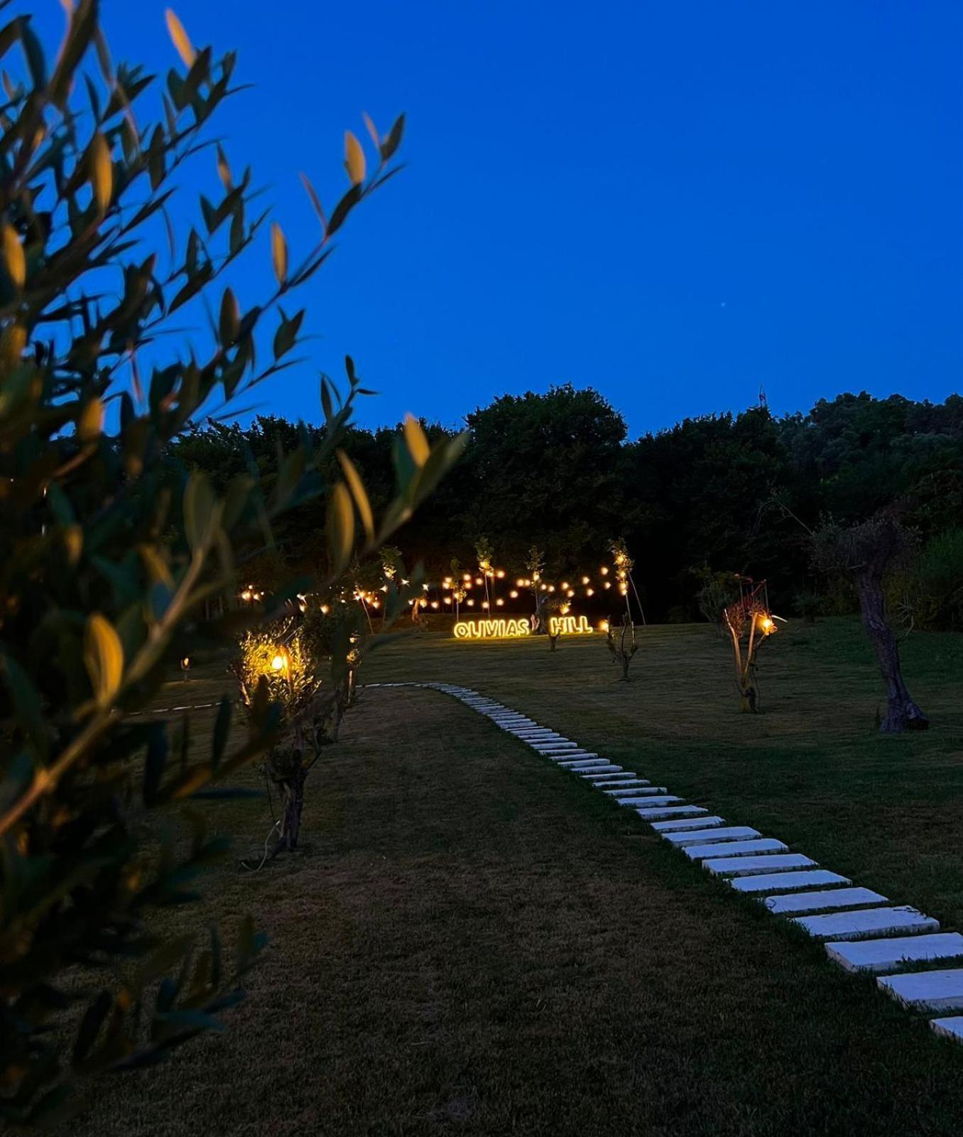 Olivia'S Hill Resort Kryemëdhej Dış mekan fotoğraf