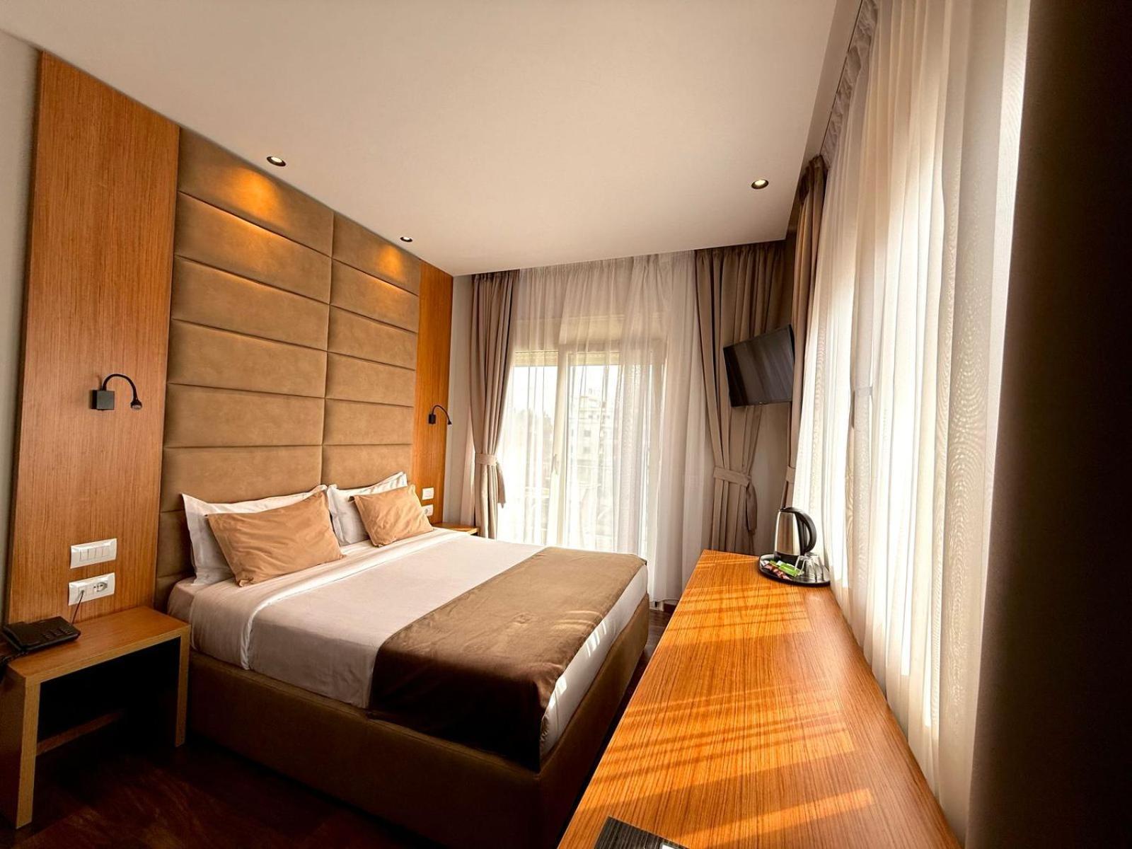 Olivia'S Hill Resort Kryemëdhej Dış mekan fotoğraf